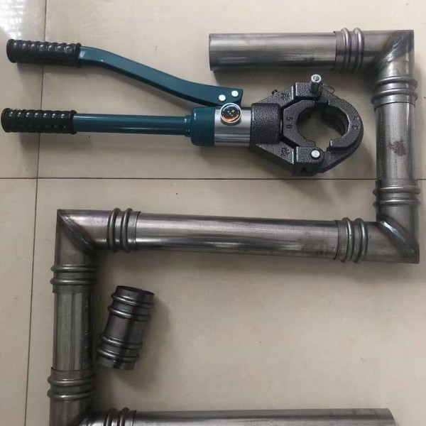 加查鑫亿呈冷却管
